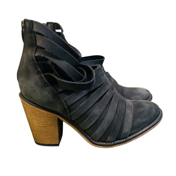 Free People Hybrid Strappy Nubuck Leather Ankle Booties Boots Heeled Black 39 - Picture 4 of 10